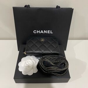 Chanel quilted zip wallet caviar leather black goldware